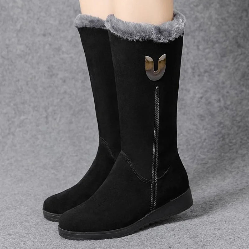 Bota de Couro Camurça Cano Médio Feminina Gabi