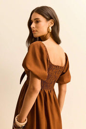 Vestido Curto Soltinho Marrom